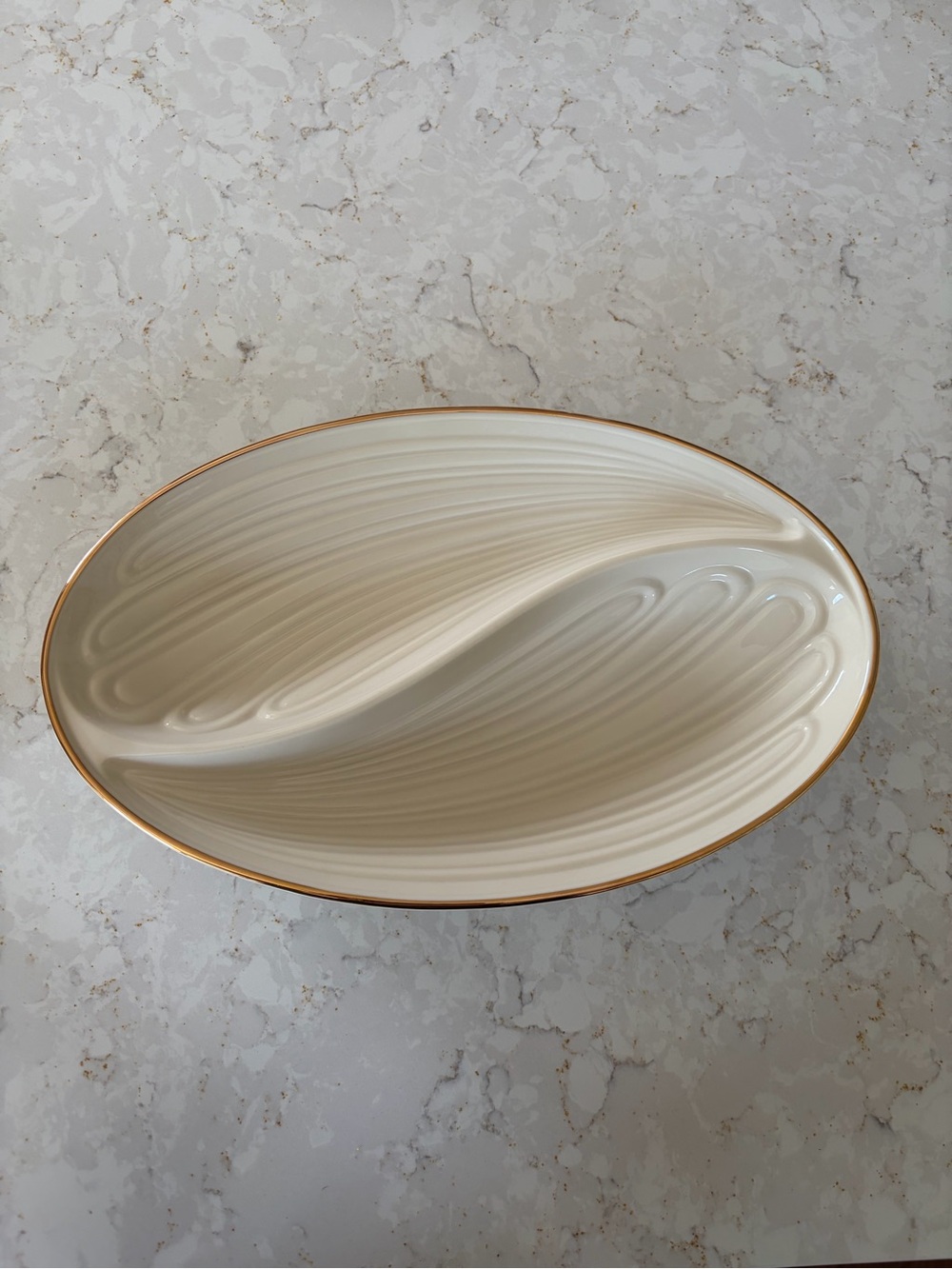 Lenox Ivory and 24 k Gold Oval Serving Platter Dish Bowl Bridal House Warming